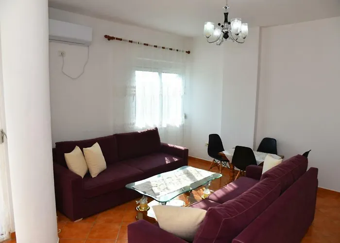 Gzim\'S Apartment